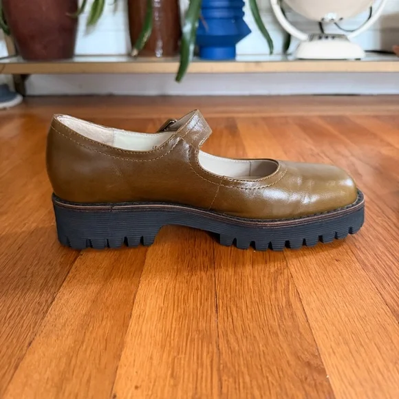 INTENTIONALLY BLANK Olive Mary Jane Flats - Picture 7 of 9
